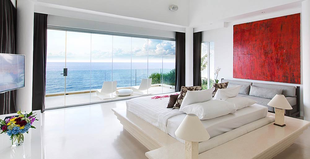Grand Cliff Front Residence - Bedroom sea view